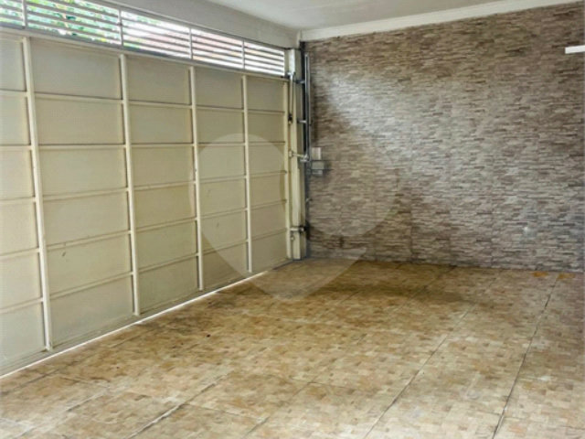 Casa à venda com 4 quartos, sendo 1 suíte,  em Santo Amaro, São Paulo, SP