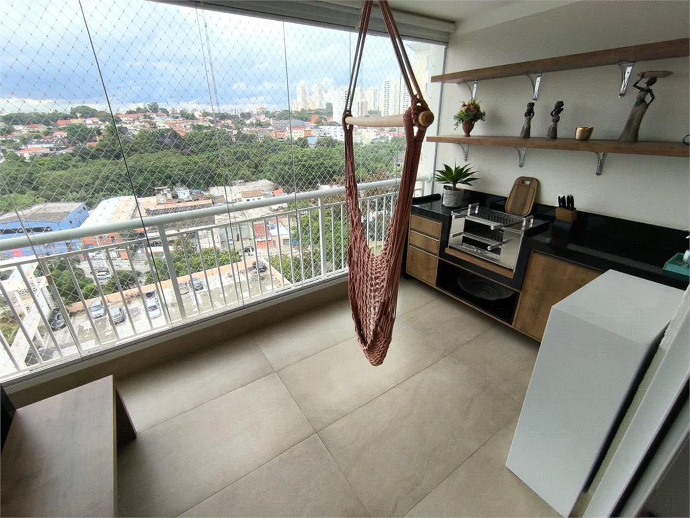 Apartamento à venda com 3 quartos, sendo 1 suíte, em Jardim Vazani, São Paulo, SP