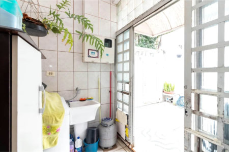 Sobrado à venda com 2 quartos, sendo 1 suíte, em Chora Menino, São Paulo, SP
