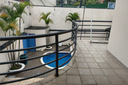 Sobrado à venda com 5 suítes em Parque dos Príncipes, São Paulo, SP