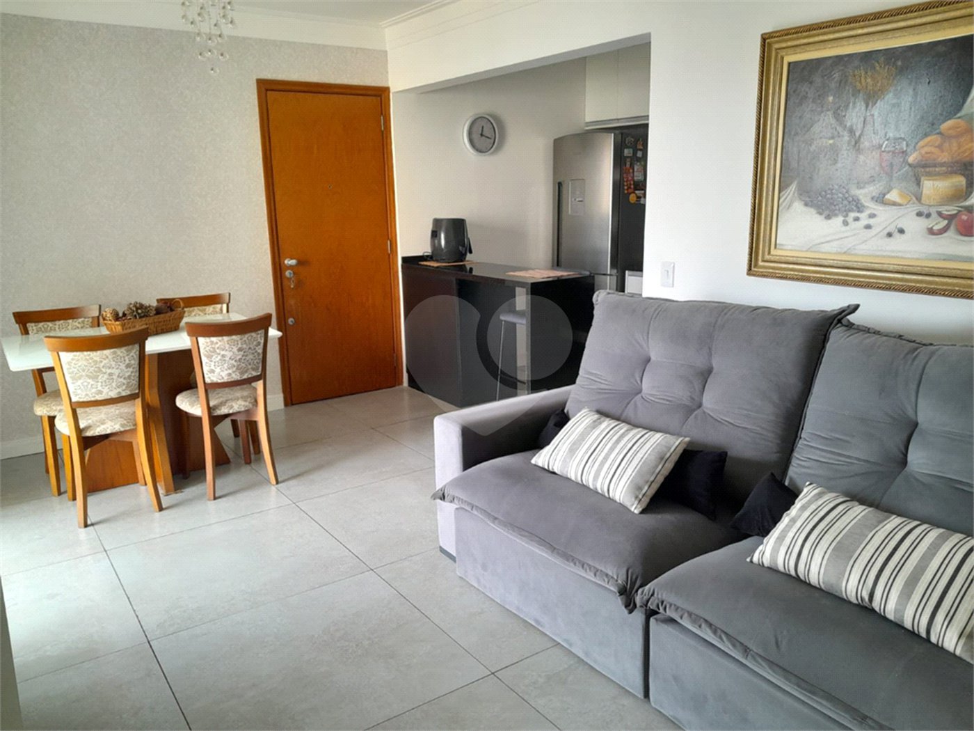Apartamento à venda com 3 quartos, sendo 1 suíte, em Jardim Marajoara, São Paulo, SP