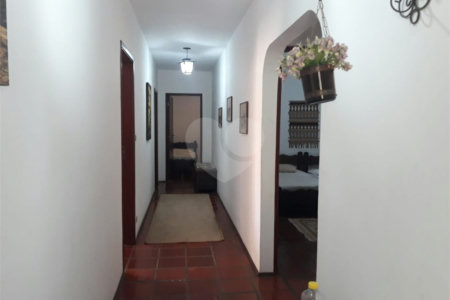 Sítio à venda com 5 quartos, sendo 3 suítes,  em Planalto Verde, São Roque, SP