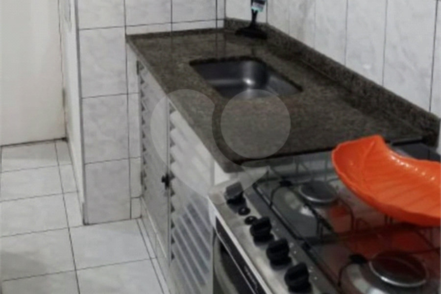 Apartamento à venda com 1 quarto em Itararé, São Vicente, SP