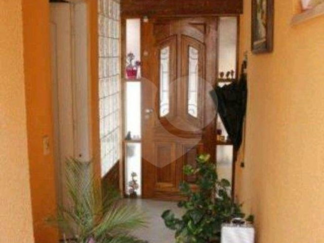 Casa à venda com 3 quartos, sendo 1 suíte,  em Vila Maria, São Paulo, SP