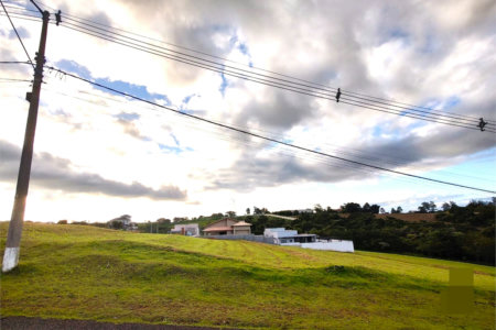 Terreno à venda no condomínio Fazenda Alta Vista, Salto de Pirapora - SP