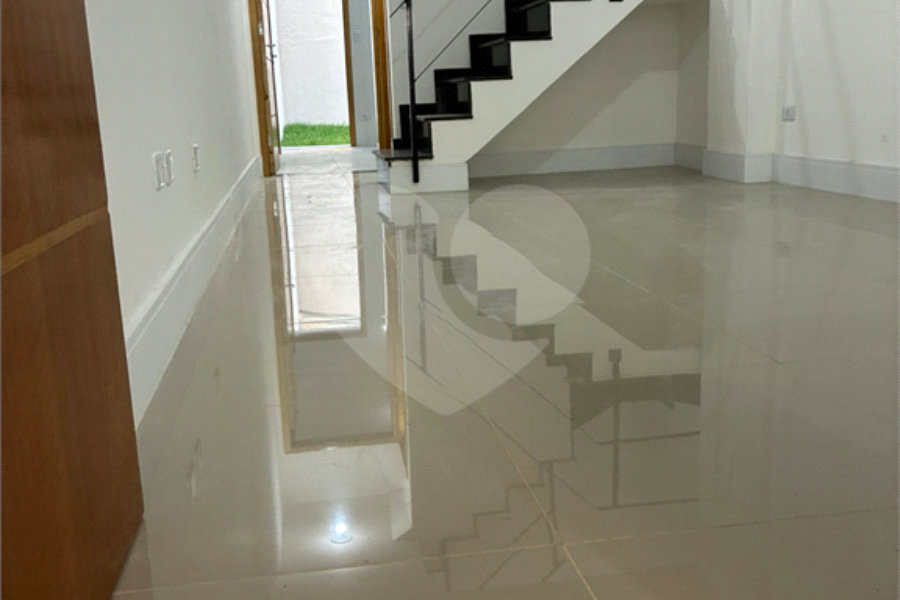 Sobrado para alugar com 3 quartos, sendo 2 suítes, em Freguesia do Ó, São Paulo, SP