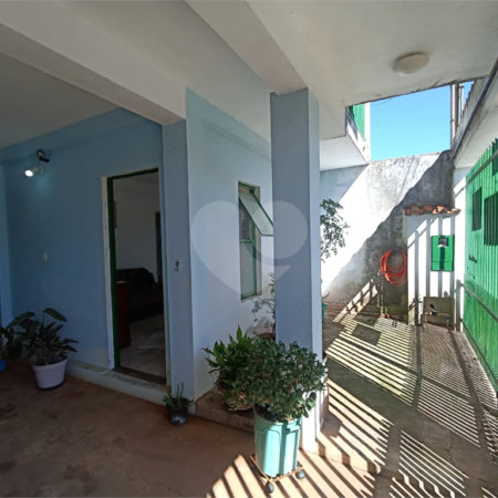Casa à venda com 3 suítes em Jardim Nova Era, Itapetininga, SP