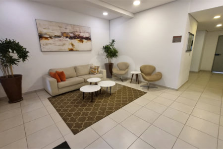 Apartamento à venda com 3 quartos, sendo 1 suíte, em Chácara São João, São Paulo, SP