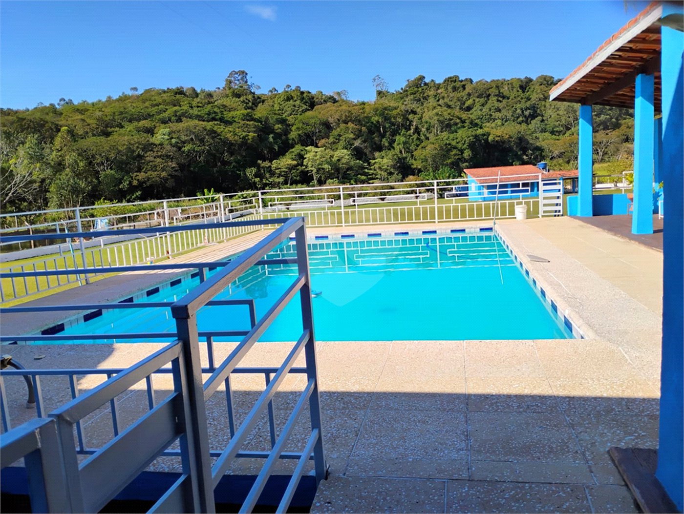 Chácara à venda com 3 quartos, sendo 1 suíte, em Moinho, Nazaré Paulista, SP