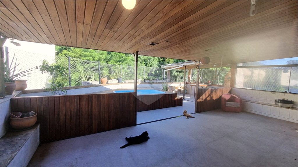 Casa de Vila à venda com 3 quartos, sendo 2 suítes,  em Tijuca, Rio de Janeiro, RJ