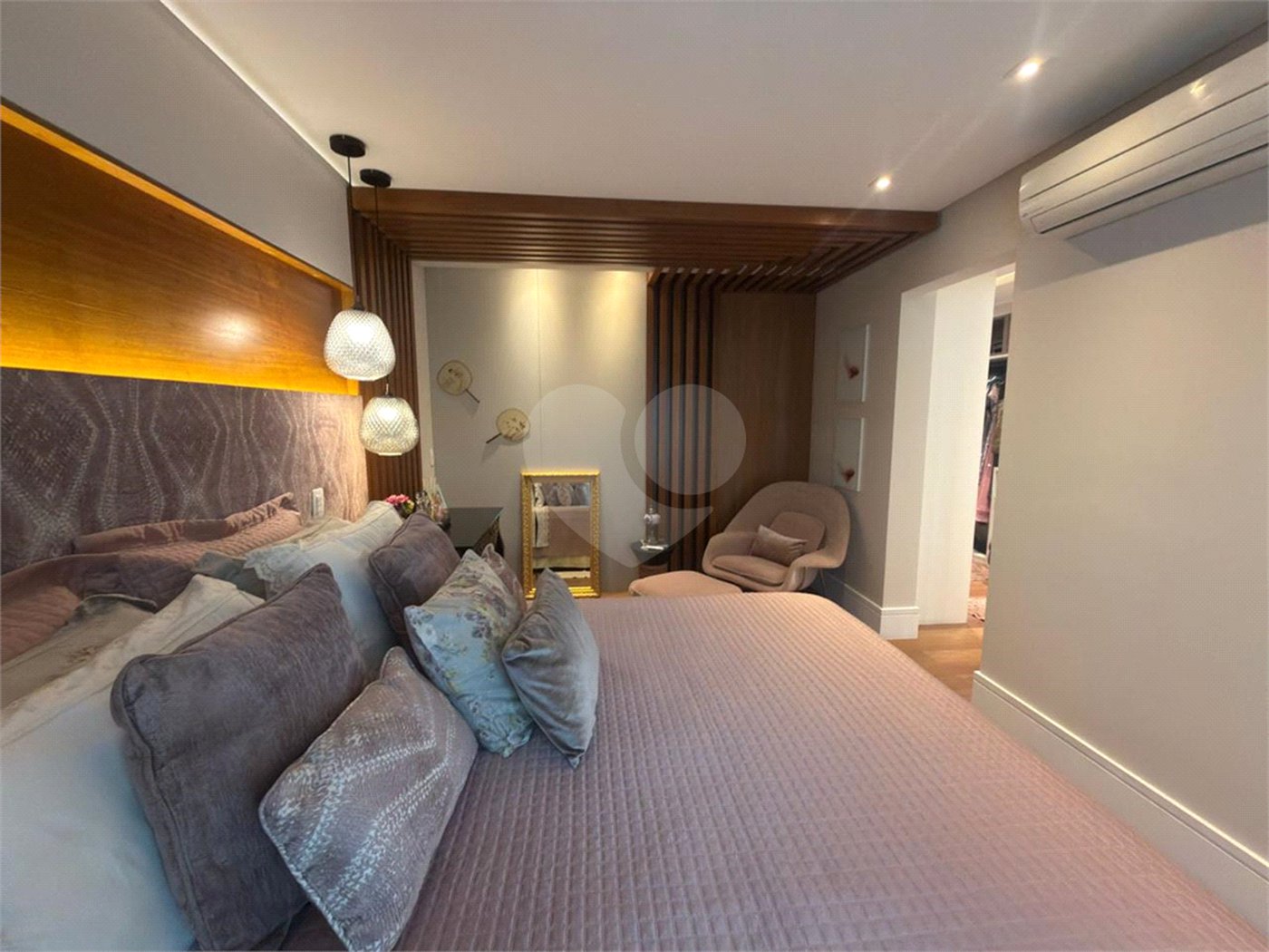 Apartamento à venda com 3 suítes em Santa Teresinha, São Paulo, SP
