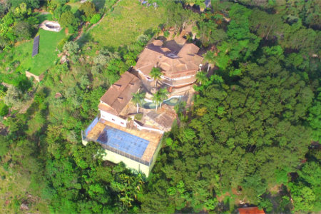Casa à venda com 14 quartos, sendo 10 suítes, em Observatório, Vinhedo, SP