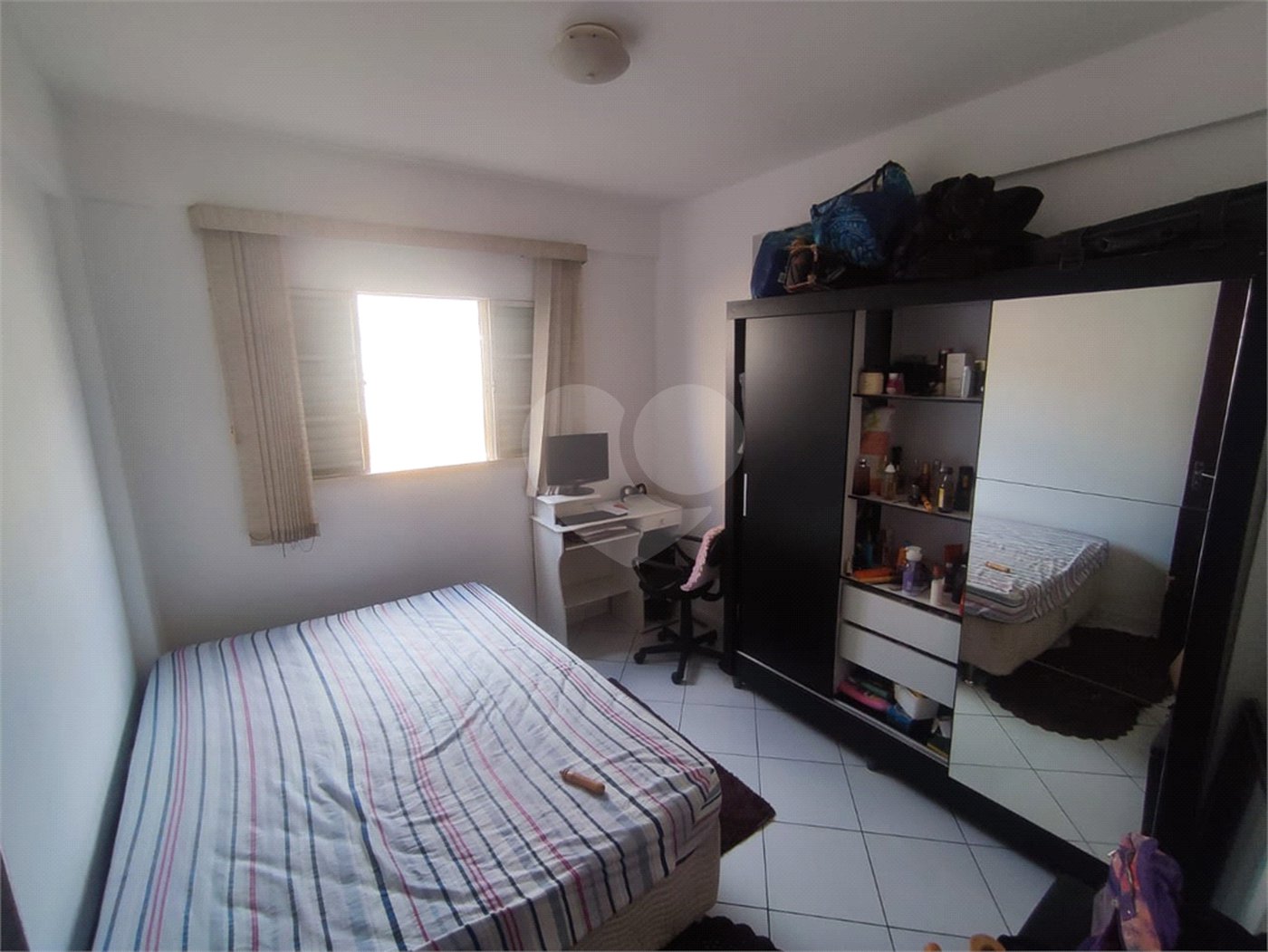Apartamento à venda com 2 quartos, sendo 1 suíte, em Parque São Luís, Taubaté, SP