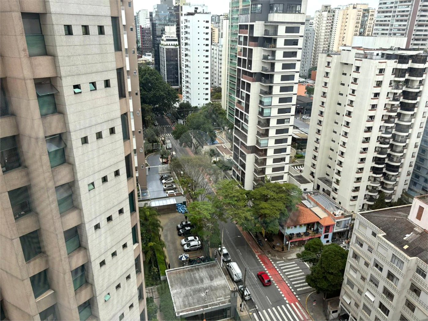 Duplex à venda com 2 suítes em Indianópolis, São Paulo, SP