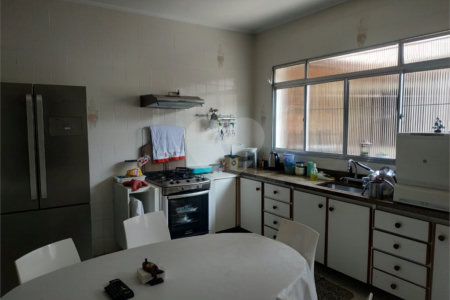 Casa Térrea à venda com 3 quartos, sendo 1 suíte,  em Interlagos, São Paulo, SP