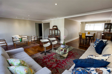 Apartamento à venda com 3 quartos, sendo 1 suíte, em Perdizes, São Paulo, SP
