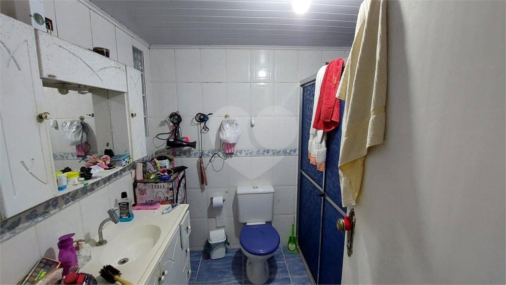 Casa à venda com 3 quartos, sendo 1 suíte,  em Vila Nivi, São Paulo, SP