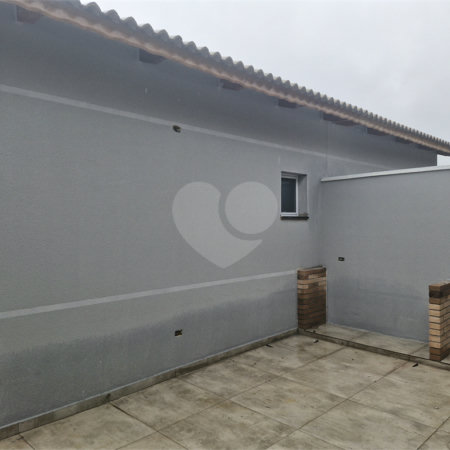 Casa à venda com 3 quartos, sendo 1 suíte,  em Jardim das Flores, Suzano, SP