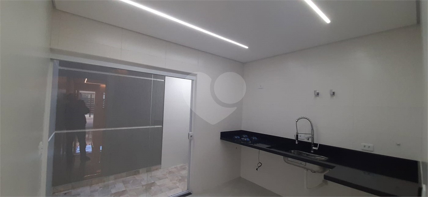 Sobrado à venda com 3 quartos, sendo 1 suíte,  em Vila Guilherme, São Paulo, SP