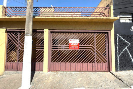 Sobrado à venda com 3 quartos, sendo 1 suíte, em Vila Darli, São Paulo, SP