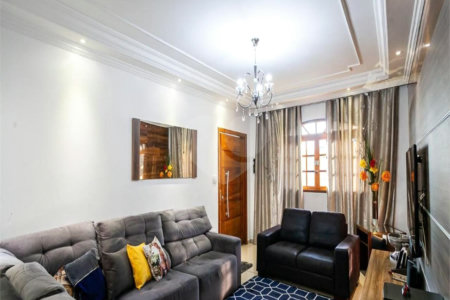Casa à venda com 3 quartos, sendo 1 suíte, em Parque das Nações, Santo André, SP