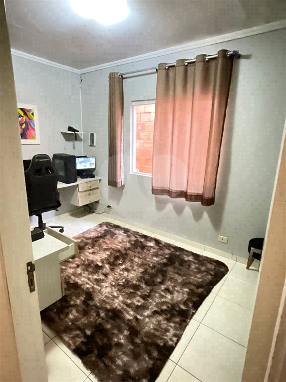 Casa à venda com 3 quartos em Cidade Boa Vista, Suzano, SP