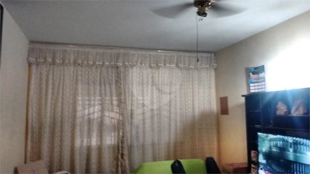 Sobrado à venda com 3 quartos, sendo 1 suíte, em Vila Galvão, Guarulhos, SP