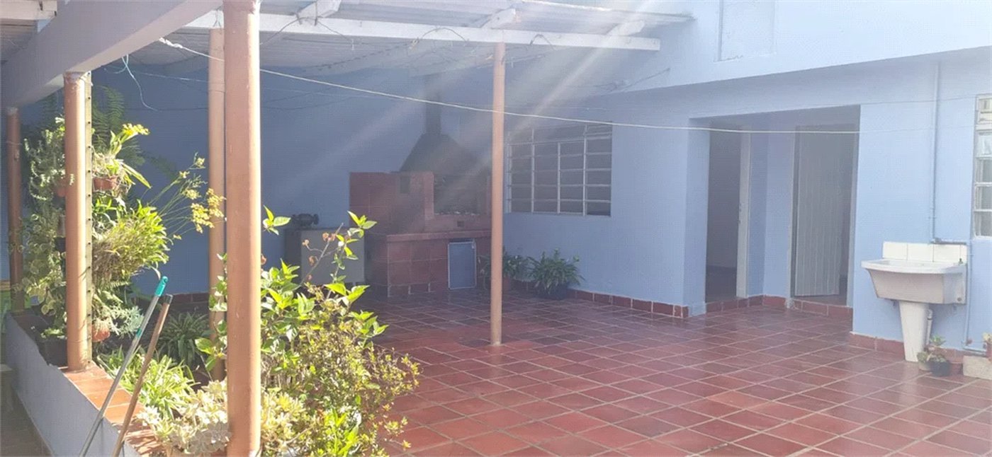 Casa Térrea à venda com 3 quartos, sendo 1 suíte, em Jardim Taboão, São Paulo, SP