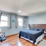 Casa à venda com 3 suítes no condomínio Vila Versalhes, São Paulo - SP