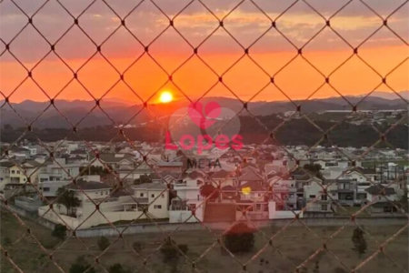 Apartamento à venda com 2 quartos, sendo 1 suíte, em Urbanova, São José dos Campos, SP