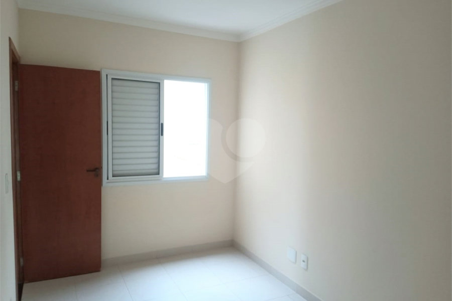 Casa à venda com 3 quartos, sendo 1 suíte, no condomínio Residencial Vila Primavera (zona Norte), São Paulo - SP