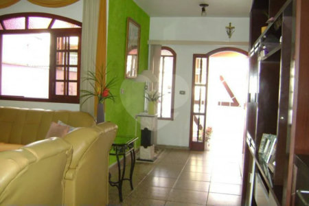 Casa Térrea à venda com 3 quartos, sendo 1 suíte, em Vila Mazzei, São Paulo, SP