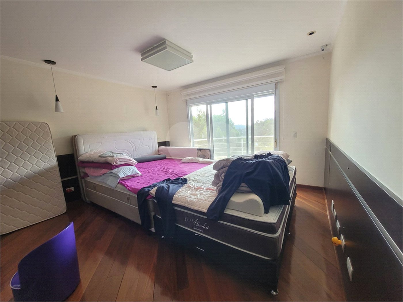 Casa à venda com 3 suítes no condomínio Alpes da Cantareira, Mairiporã - SP