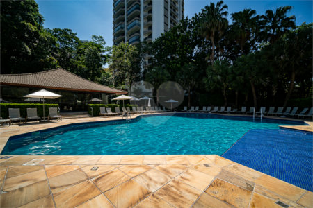 Apartamento à venda ou para alugar com 4 suítes em Alto da Boa Vista, São Paulo, SP