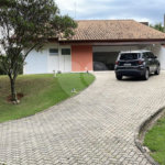 Casa à venda com 3 quartos, sendo 1 suíte, no condomínio Vale do Lago, Sorocaba - SP