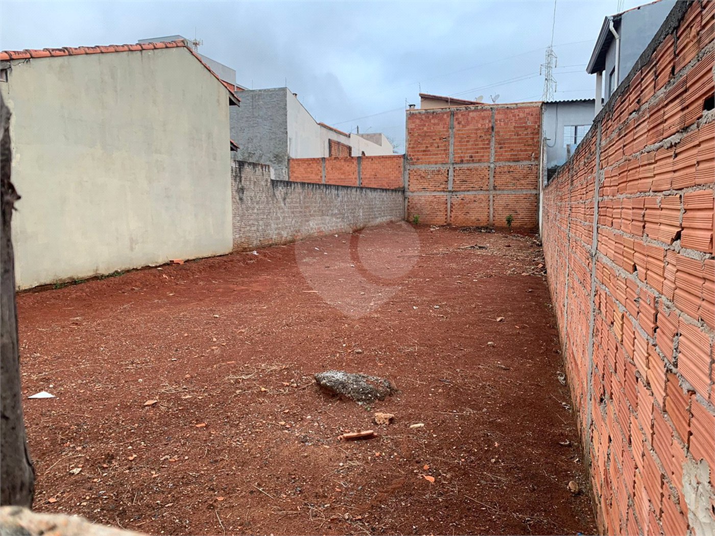 Terreno à venda em Jardim Santa Inêz, Itapetininga, SP