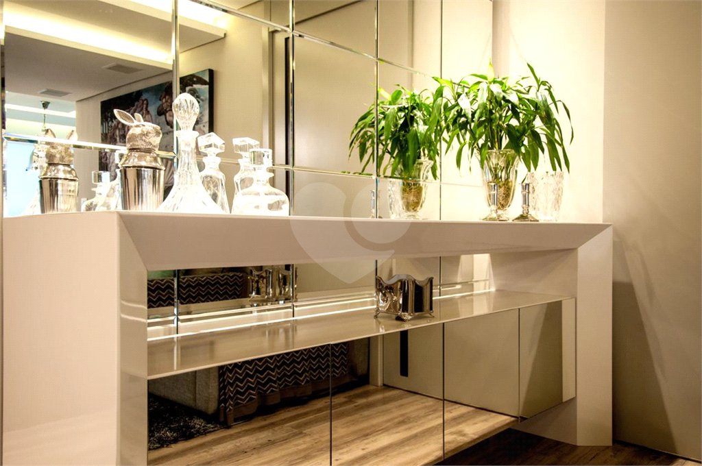 Apartamento à venda com 2 suítes em Santa Teresinha, São Paulo, SP