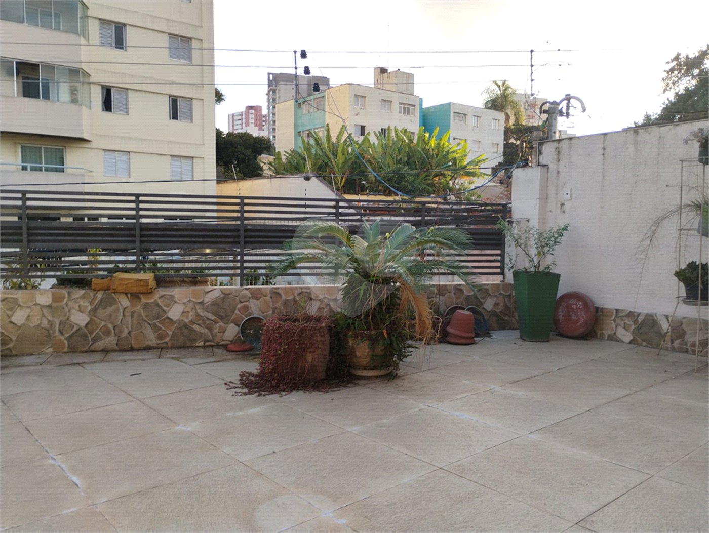 Sobrado à venda com 3 quartos, sendo 1 suíte, em Vila Paulista, São Paulo, SP