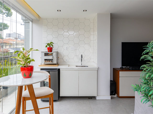Apartamento à venda com 3 quartos, sendo 1 suíte,  em Alto da Boa Vista, São Paulo, SP