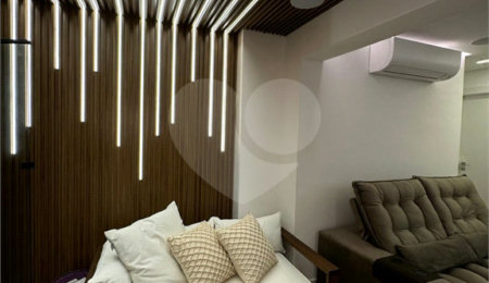 Apartamento à venda com 2 quartos, sendo 1 suíte,  em Jardim Independência, São Paulo, SP
