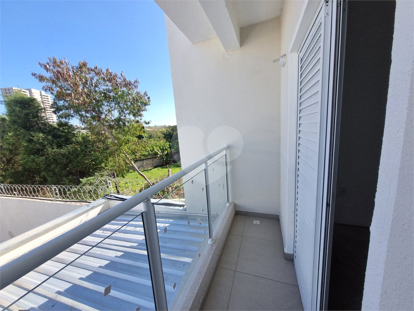 Casa à venda com 2 suítes no condomínio Residencial Américo Figueiredo, Sorocaba - SP