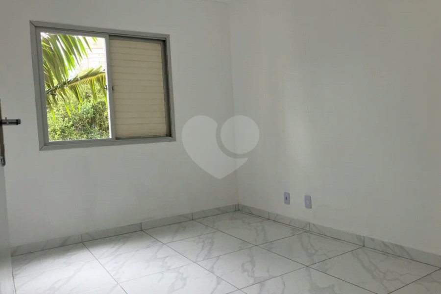 Apartamento à venda com 3 quartos, sendo 1 suíte, em Santa Terezinha, São Paulo, SP