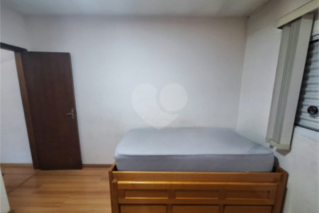 Sobrado à venda com 3 quartos, sendo 1 suíte, em Vila Campanela, São Paulo, SP