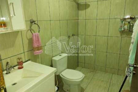 Chácara à venda com 4 quartos, sendo 1 suíte,  em Chácara Leila, São Carlos, SP