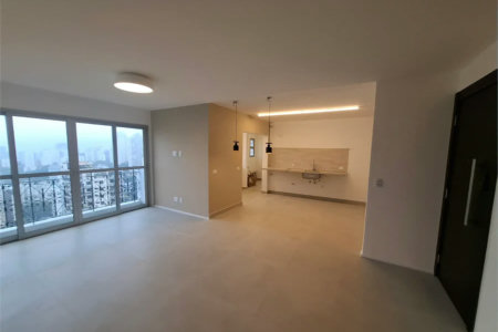 Apartamento à venda 107m² reformado com 2 quartos, sendo 1 suíte no Morumbi