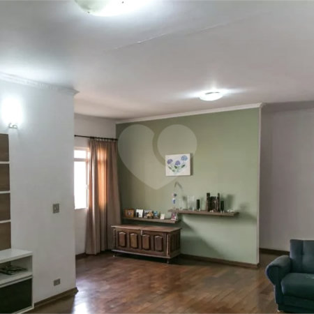 Casa Térrea à venda com 4 quartos, sendo 1 suíte, em Vila Gustavo, São Paulo, SP