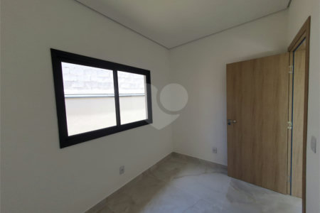 Casa à venda com 3 suítes no condomínio Via Castelli, Louveira - SP