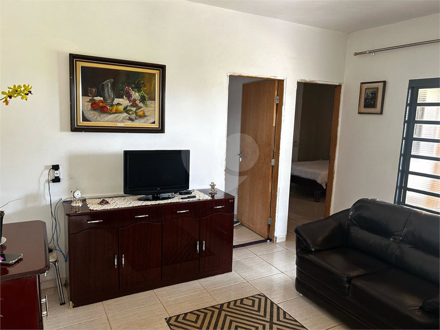 Sobrado à venda com 3 quartos, sendo 2 suítes, em Vila Mazzei, Itapetininga, SP