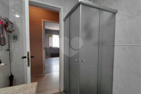 Apartamento à venda com 3 quartos, sendo 1 suíte,  em Perdizes, São Paulo, SP