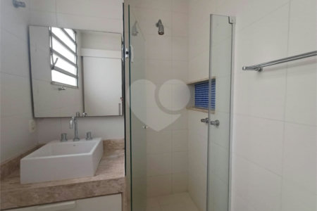 Apartamento à venda com 3 quartos, sendo 1 suíte,  em Lagoa, Rio de Janeiro, RJ